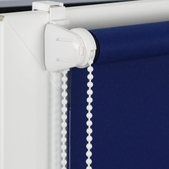 Fertig Seitenzugrollo mit weißer Kette
