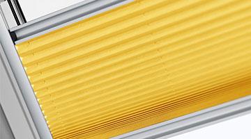 Faltstore manuell mit silbernen Schienen gelb