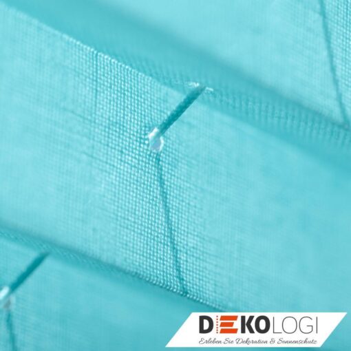 Nahaufnahme der Fäden vom Velux Faltstore