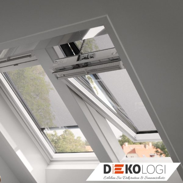 Zwei Original Velux Hitzeschutz-Markisen MHL in Netz schwarz