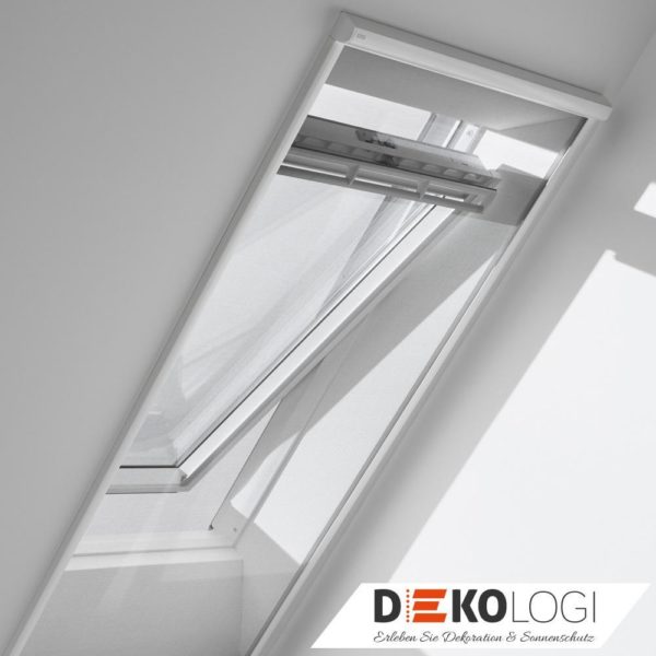 Weißes Mückenrollo ZIL weißer Rahmen