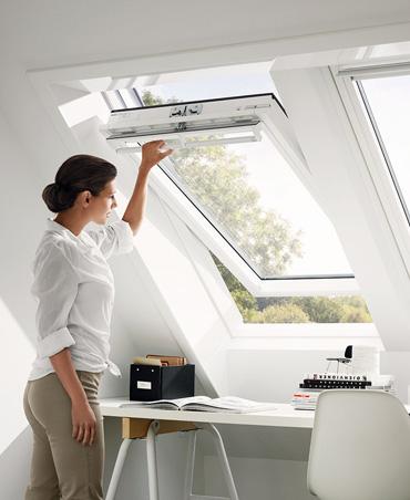Velux GGU Schwingfenster aus Kunststoff