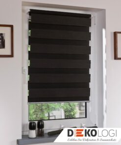 Schwarzes Doppelrollo mit fester Breite