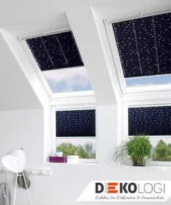 Vier Dachfensterplissee in blau mit Sternen