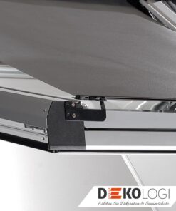 Eingehakte Hitzeschutz Markise ZAR schwarz