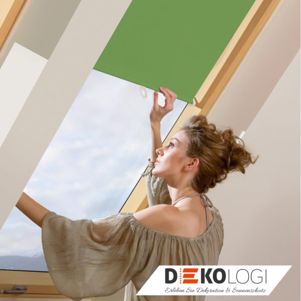 Grünes Fakro Sichtschutzrollo ARS