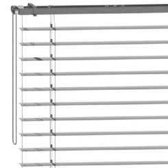 Linke Seite mit Außenbedienung der Lamellen